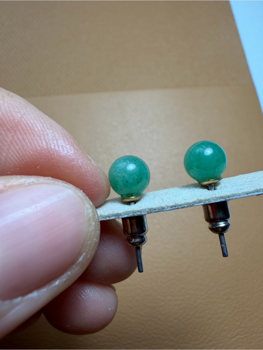 Minimalist Green Stone Ball Stud Earrings - Picture 5 of 9
